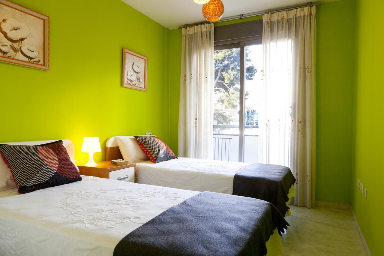 Puerto Marina Apartment เบนัลมาเดนา ภายนอก รูปภาพ