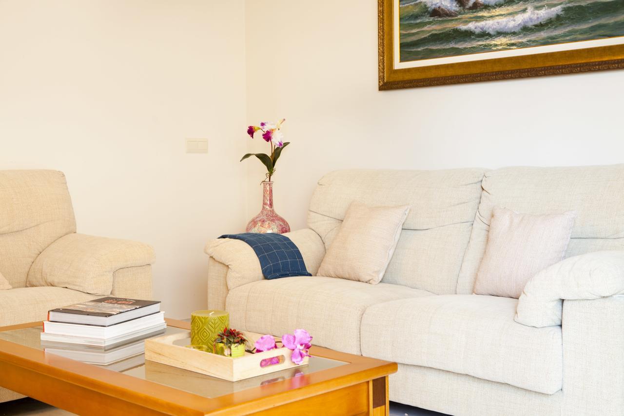 Puerto Marina Apartment เบนัลมาเดนา ภายนอก รูปภาพ