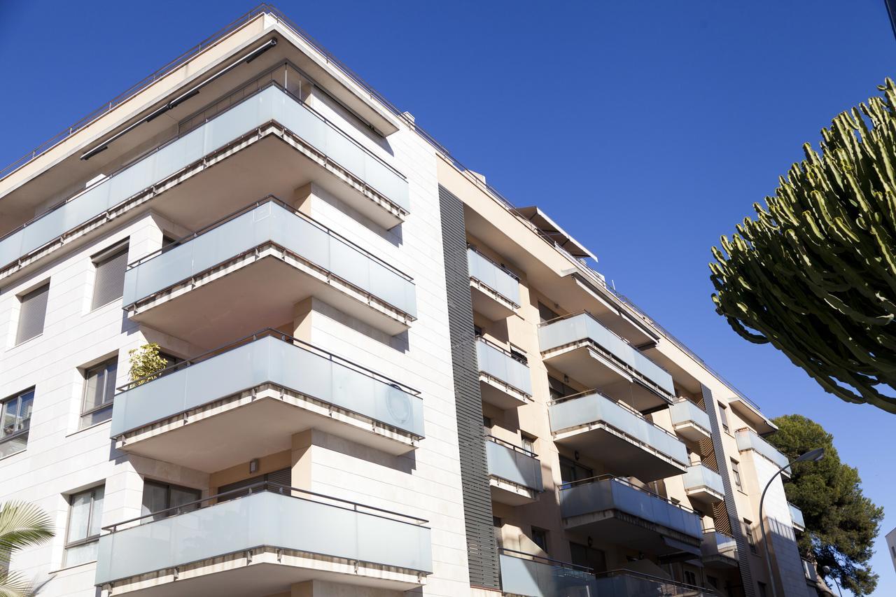 Puerto Marina Apartment เบนัลมาเดนา ภายนอก รูปภาพ